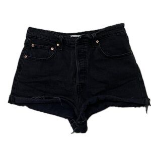 Levi’s Black shorts